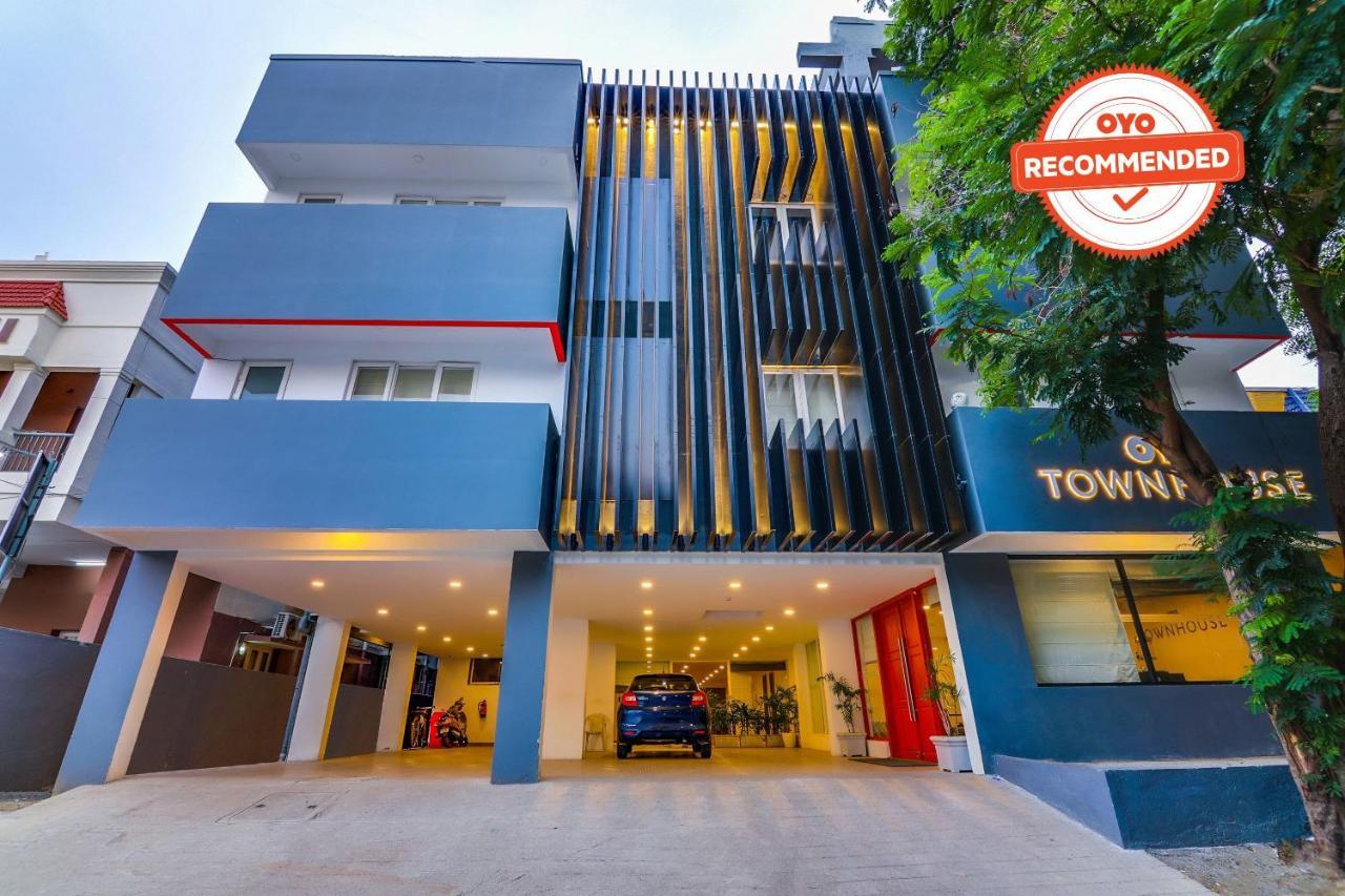 Oyo Townhouse 87 Spartan Nagar Madrás Exterior foto